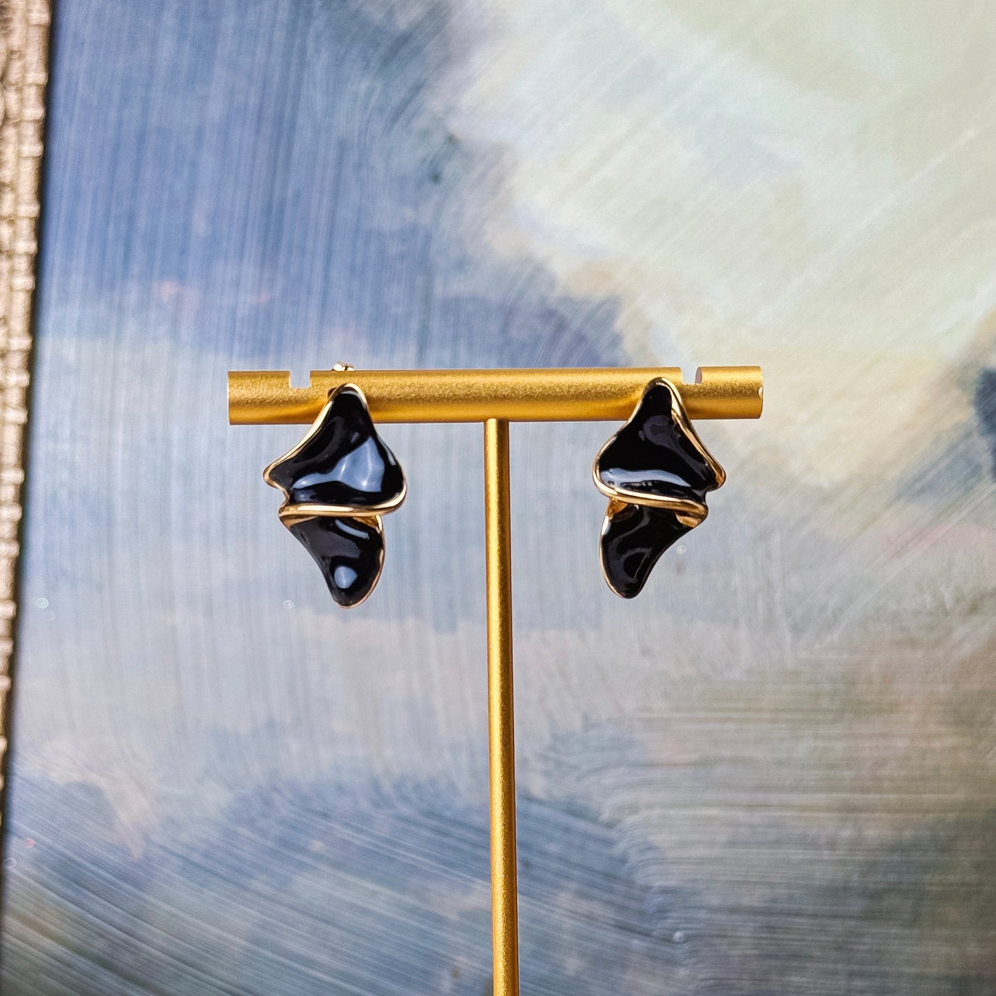 The Sway Earring