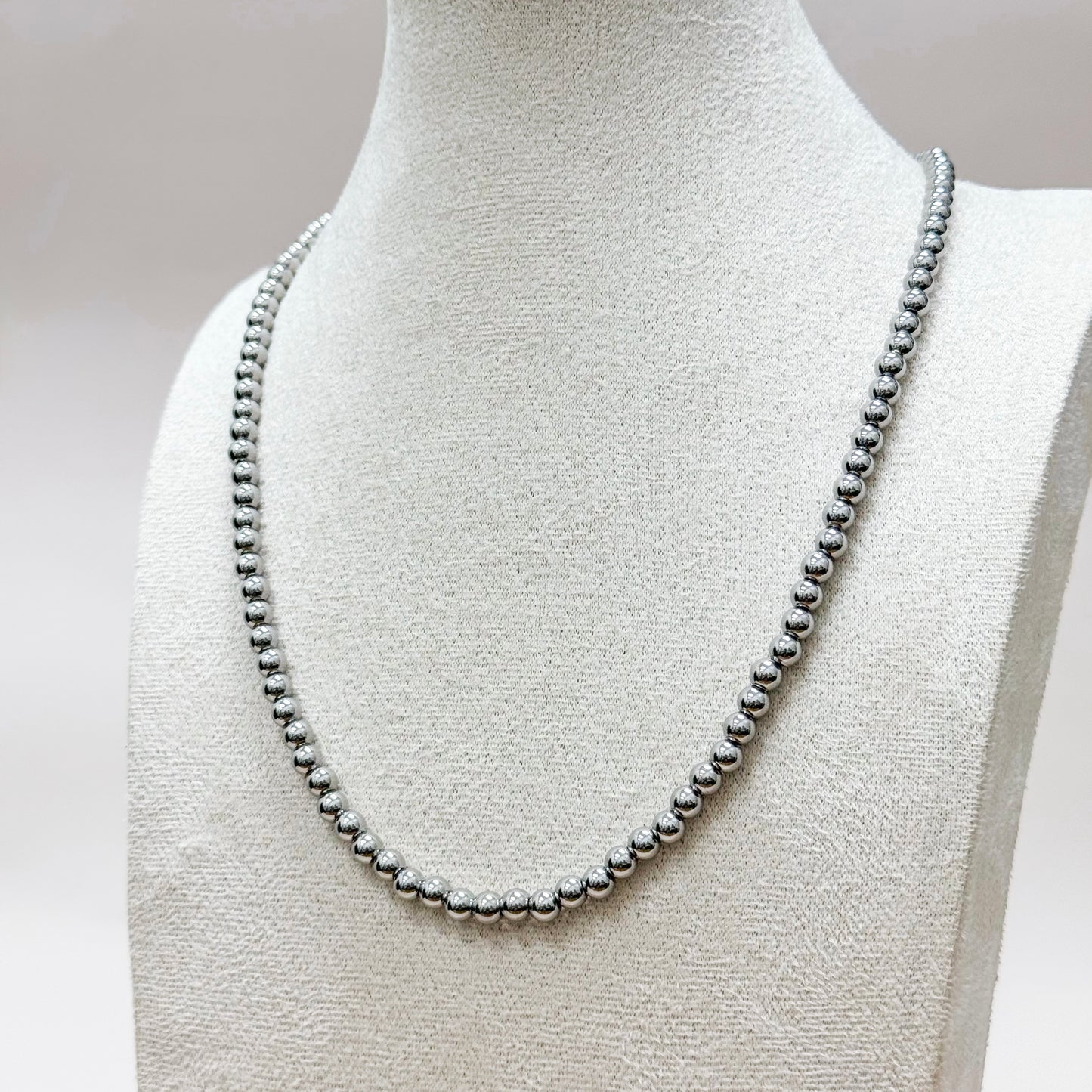 The Nova Bead Necklace – Silver