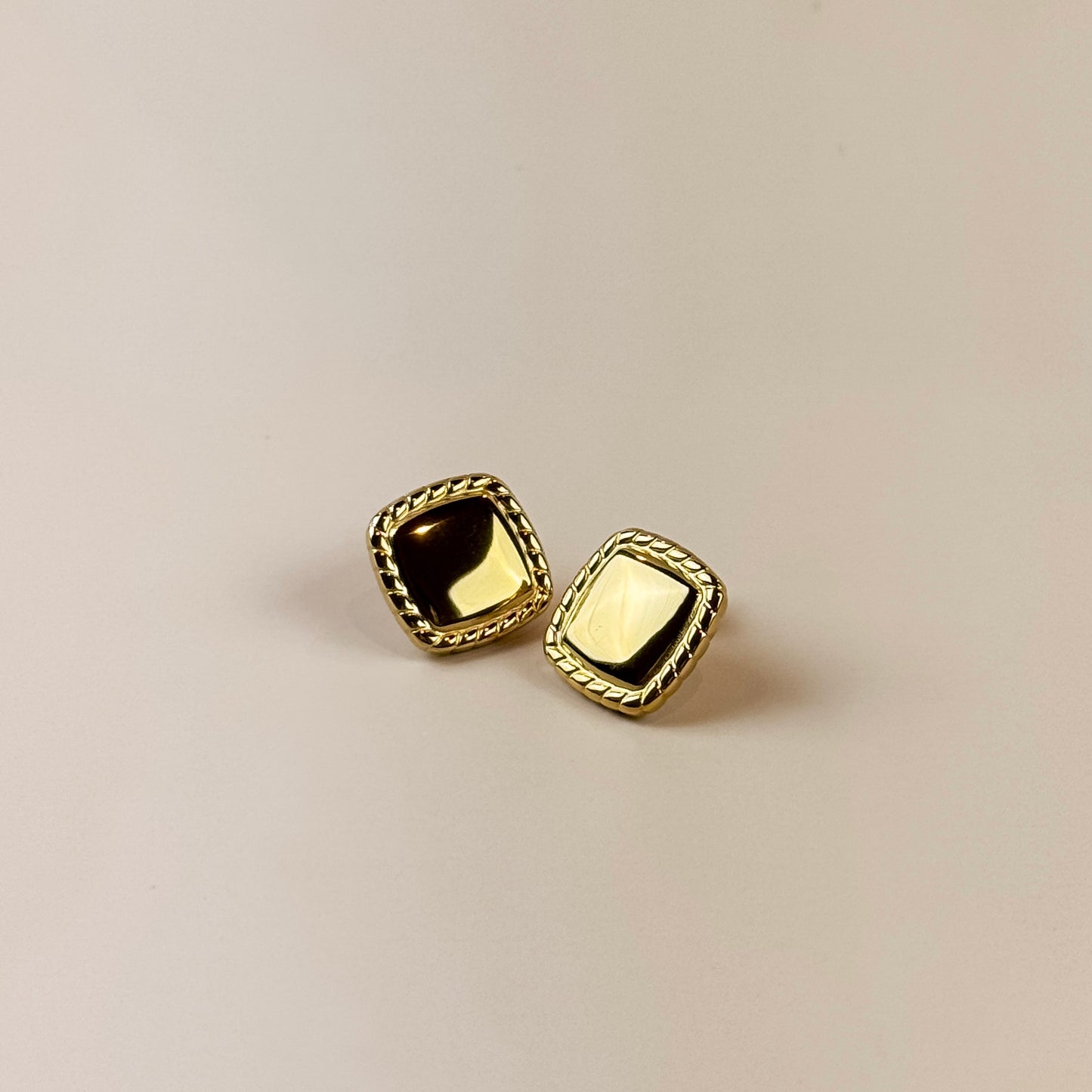 Clarity Studs