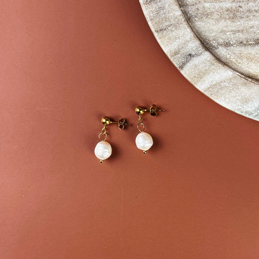 Isla Pearl Stud Dangle Earring