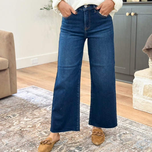 Weekend Stroll Wide Leg Jeans
