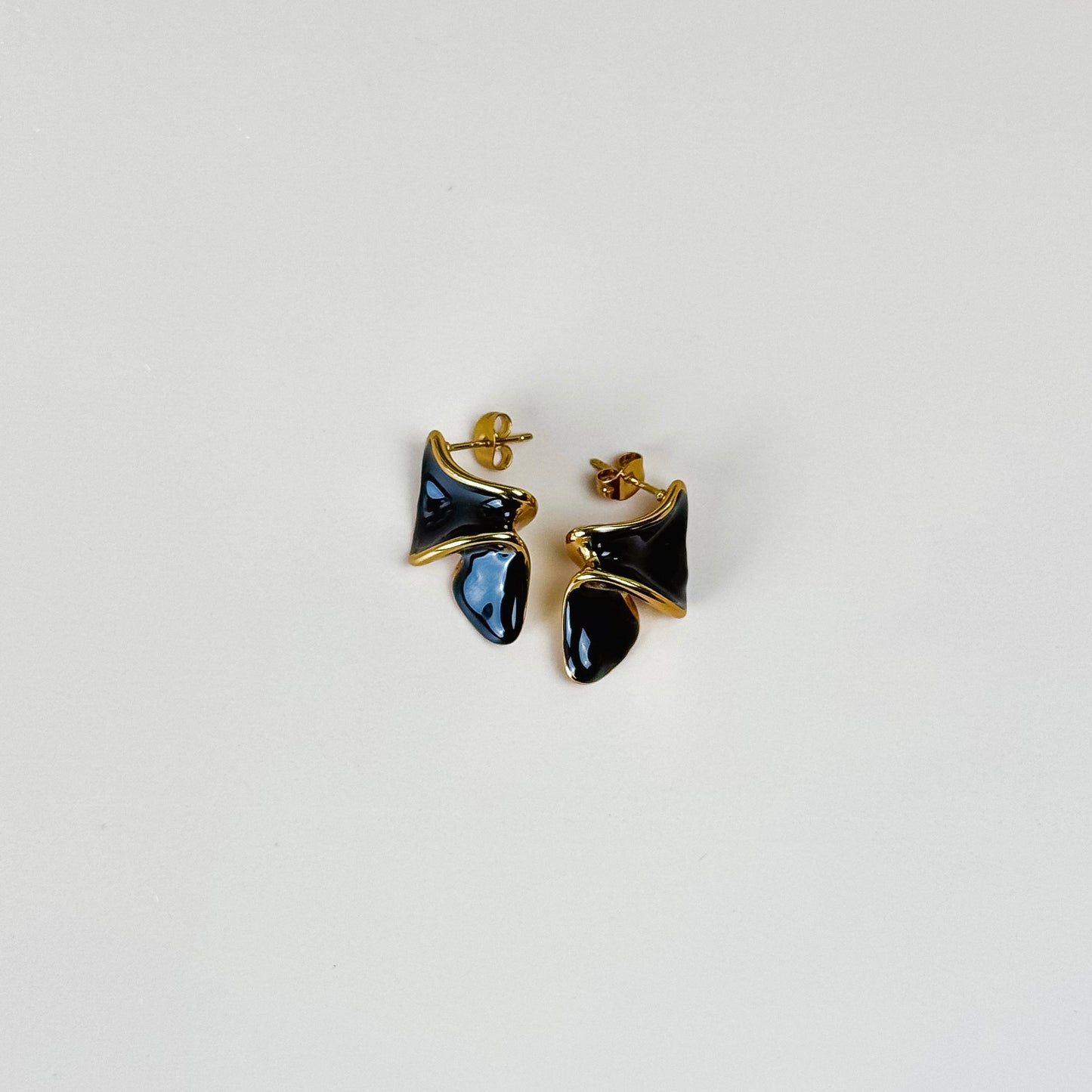 The Sway Earring