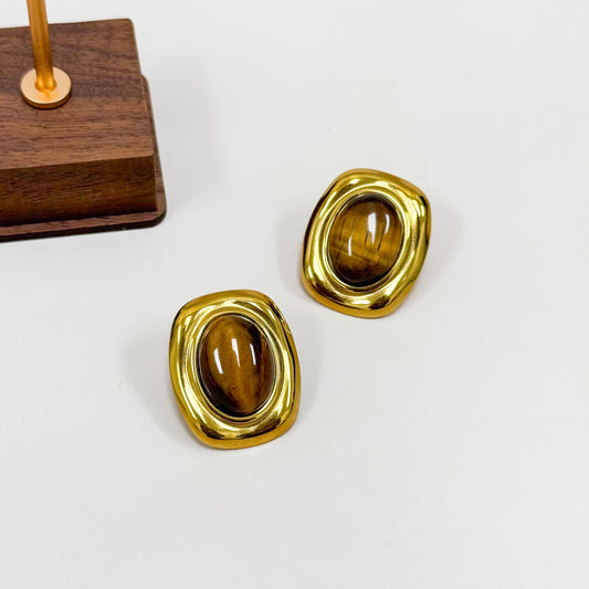 Solene Stone Studs