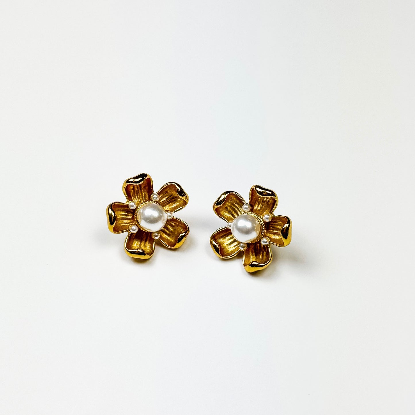 Petalia Statement Earring