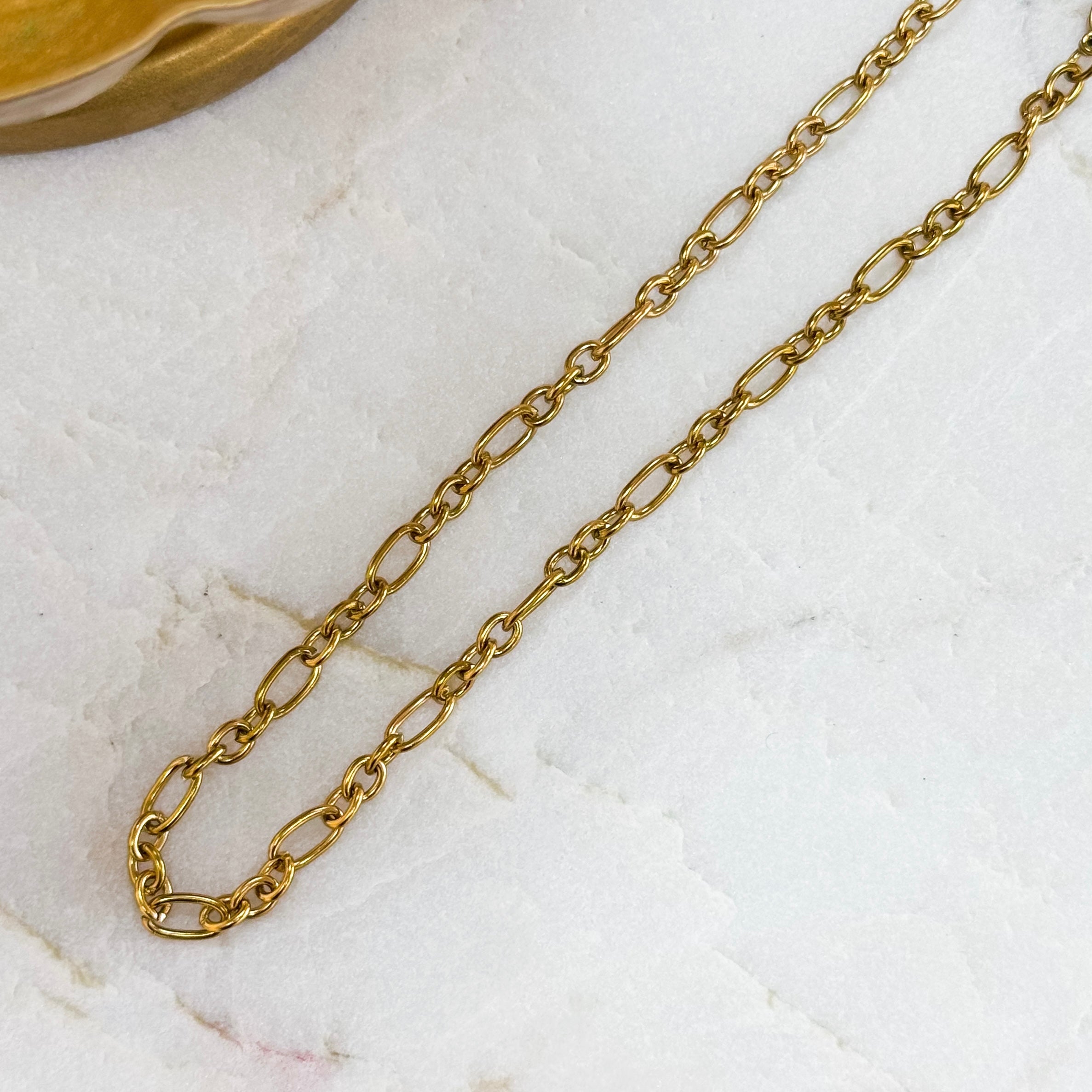 Charm Bar | Chains