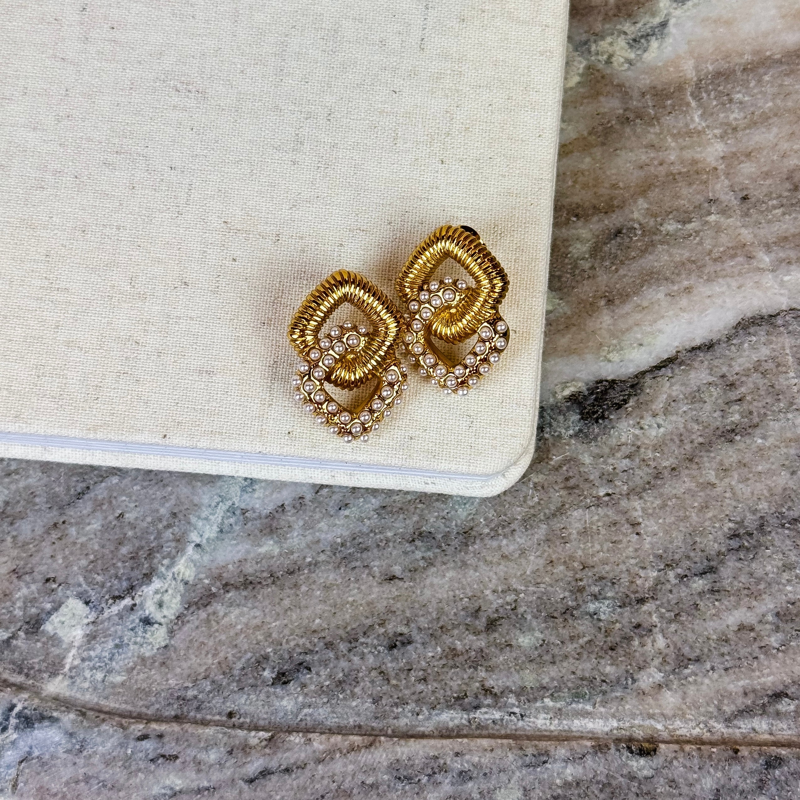 Luxe Pearl Link Earring