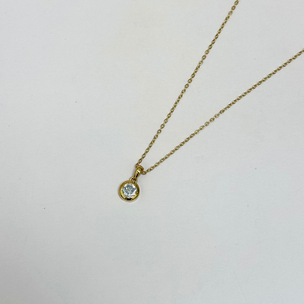 The Everlight Bezel Pendant Necklace
