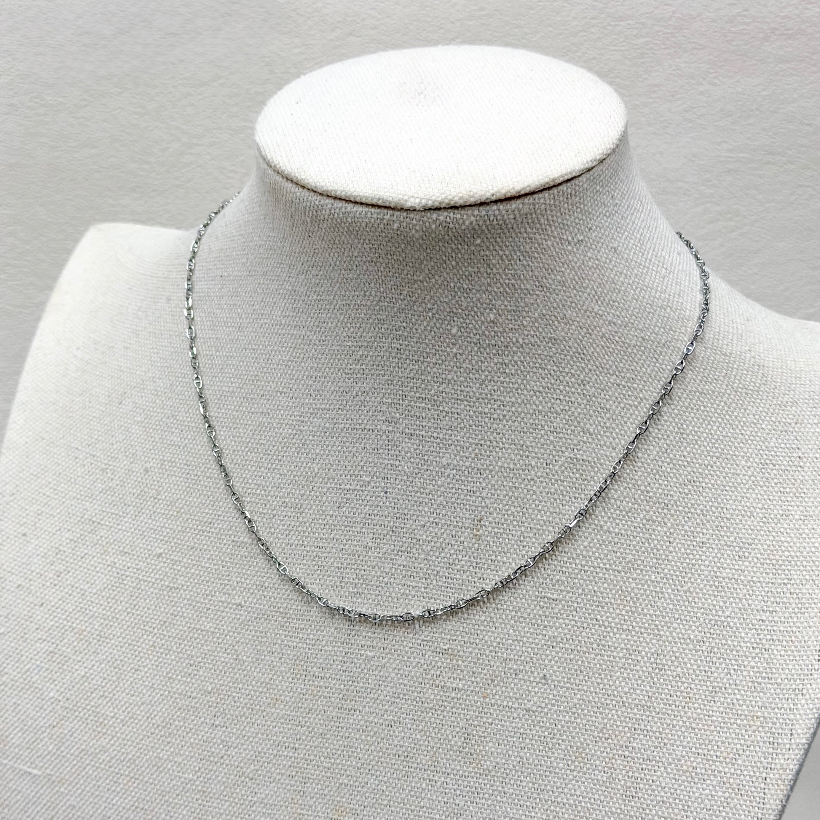 Ellis Link Necklace