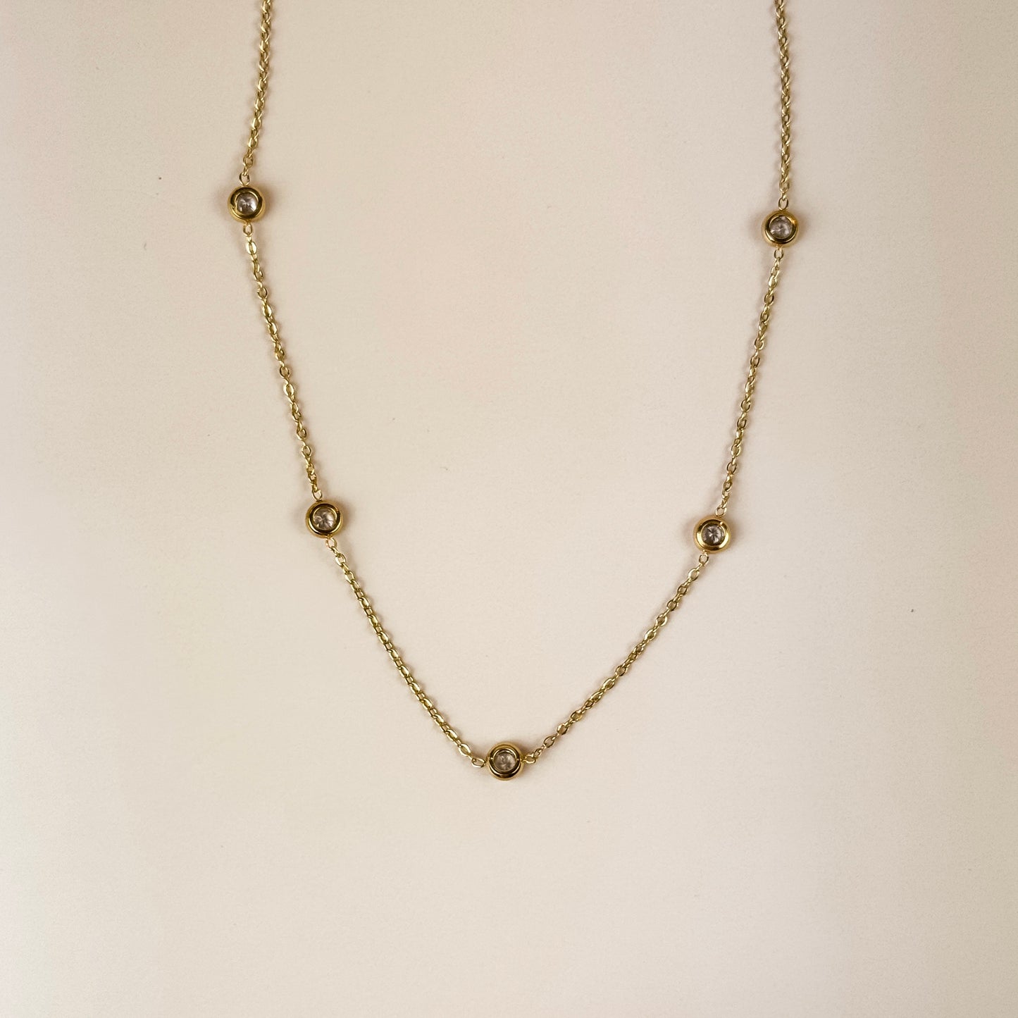 Halo Dainty Necklace