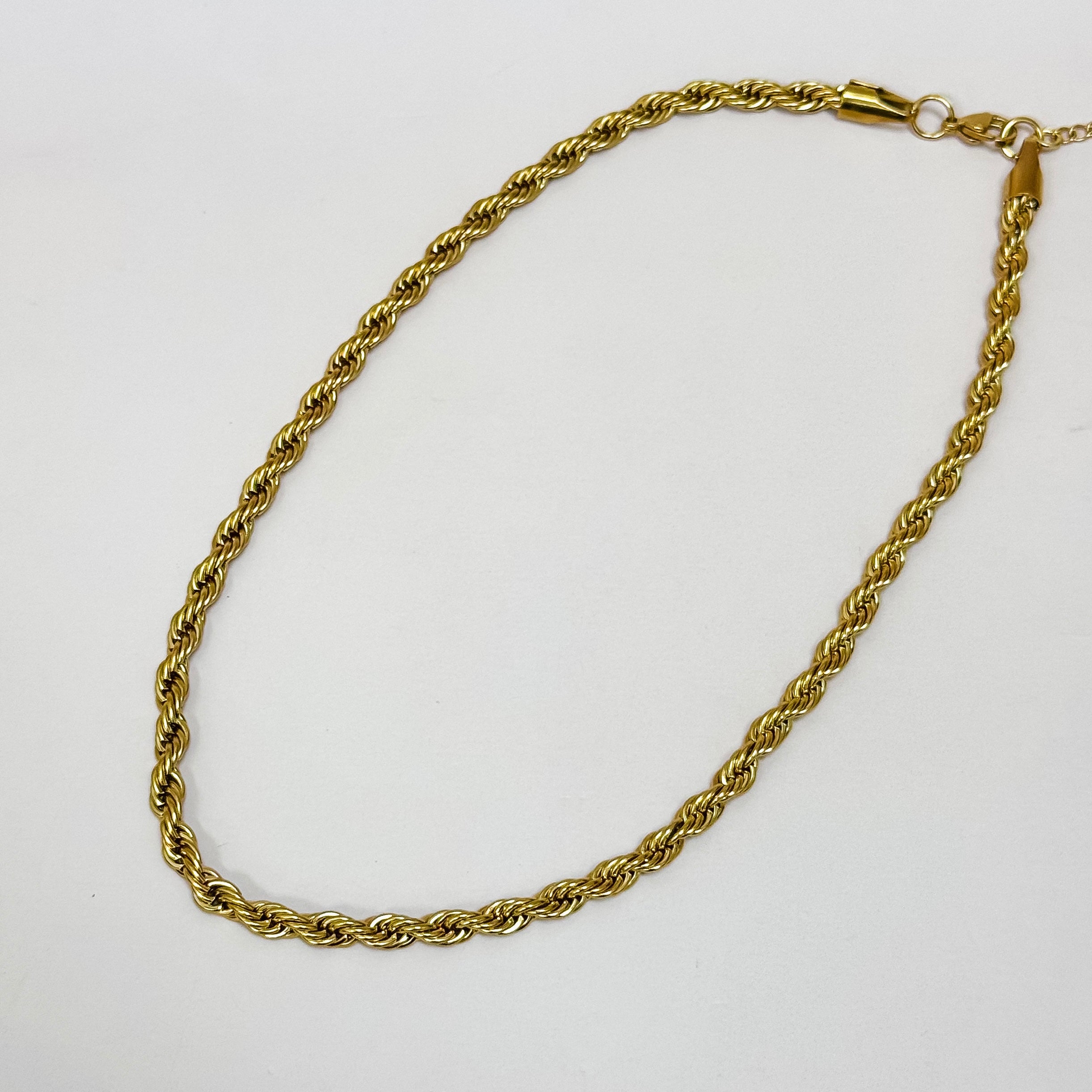 The Everbold Rope Chain Necklace