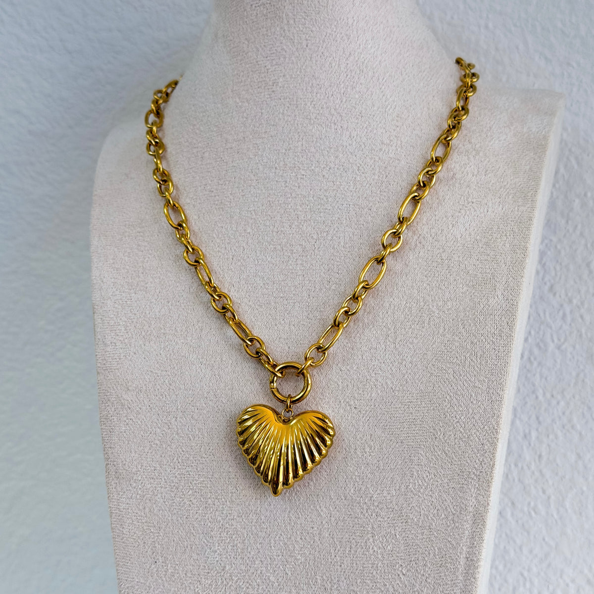Everlume Puffed Heart Chain Necklace
