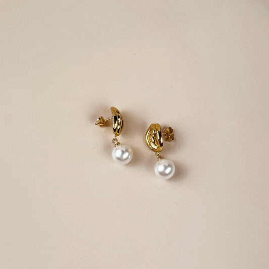 Fleur Drop earring