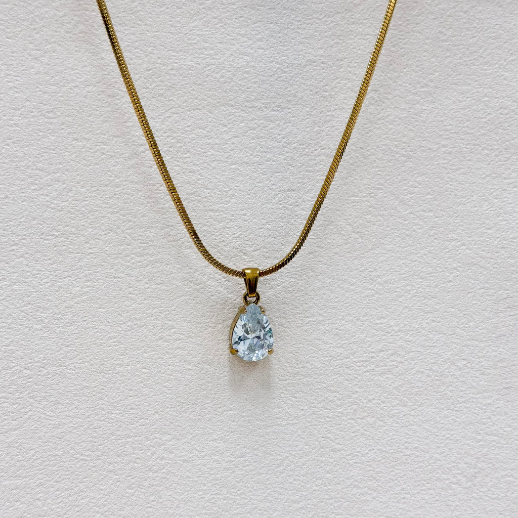 Lumière Pear Crystal Necklace