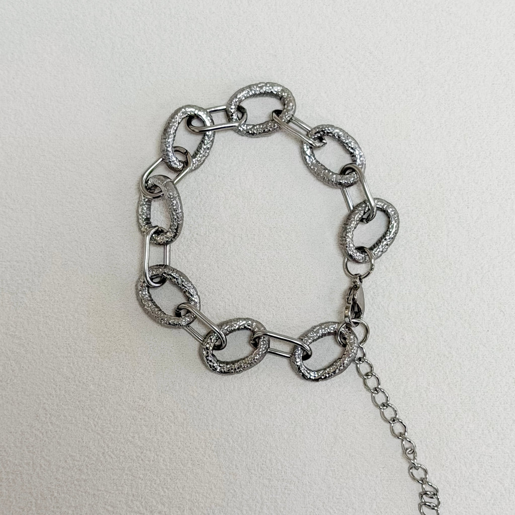 Textured Chain Link Bracelet