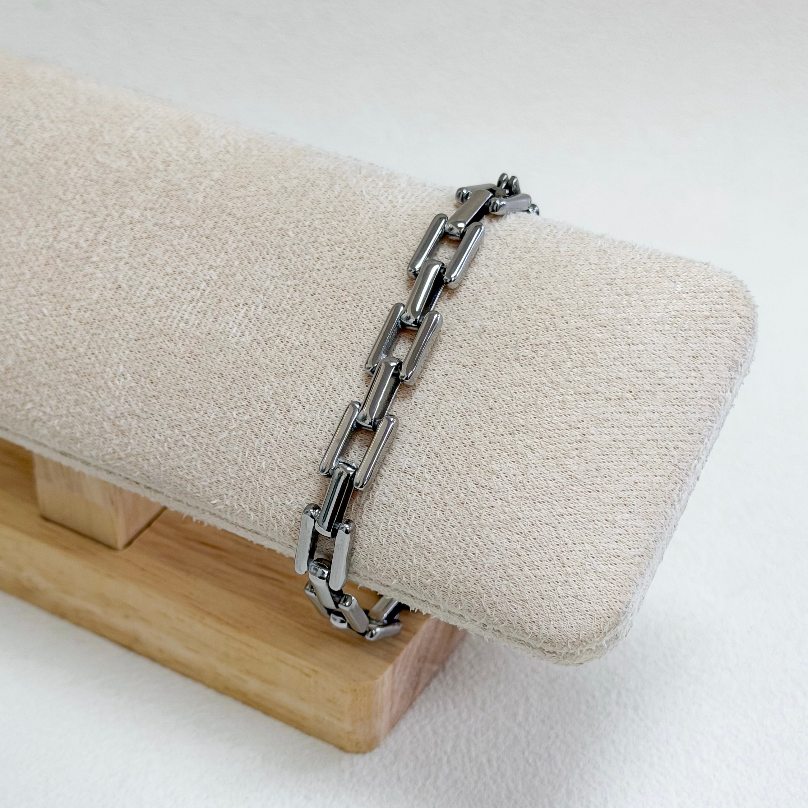Modern Link Chain Bracelet
