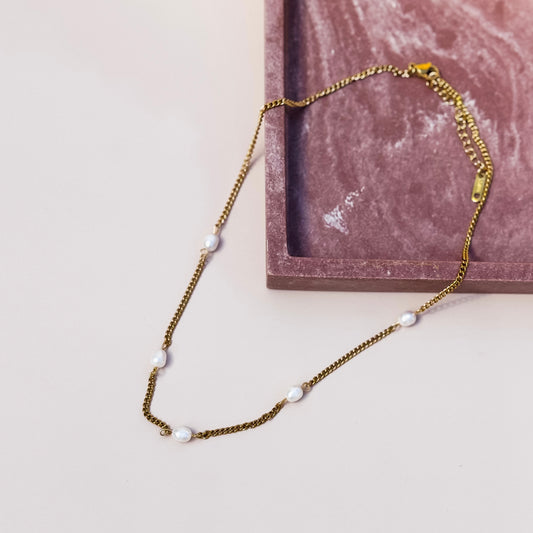 Solene Necklace