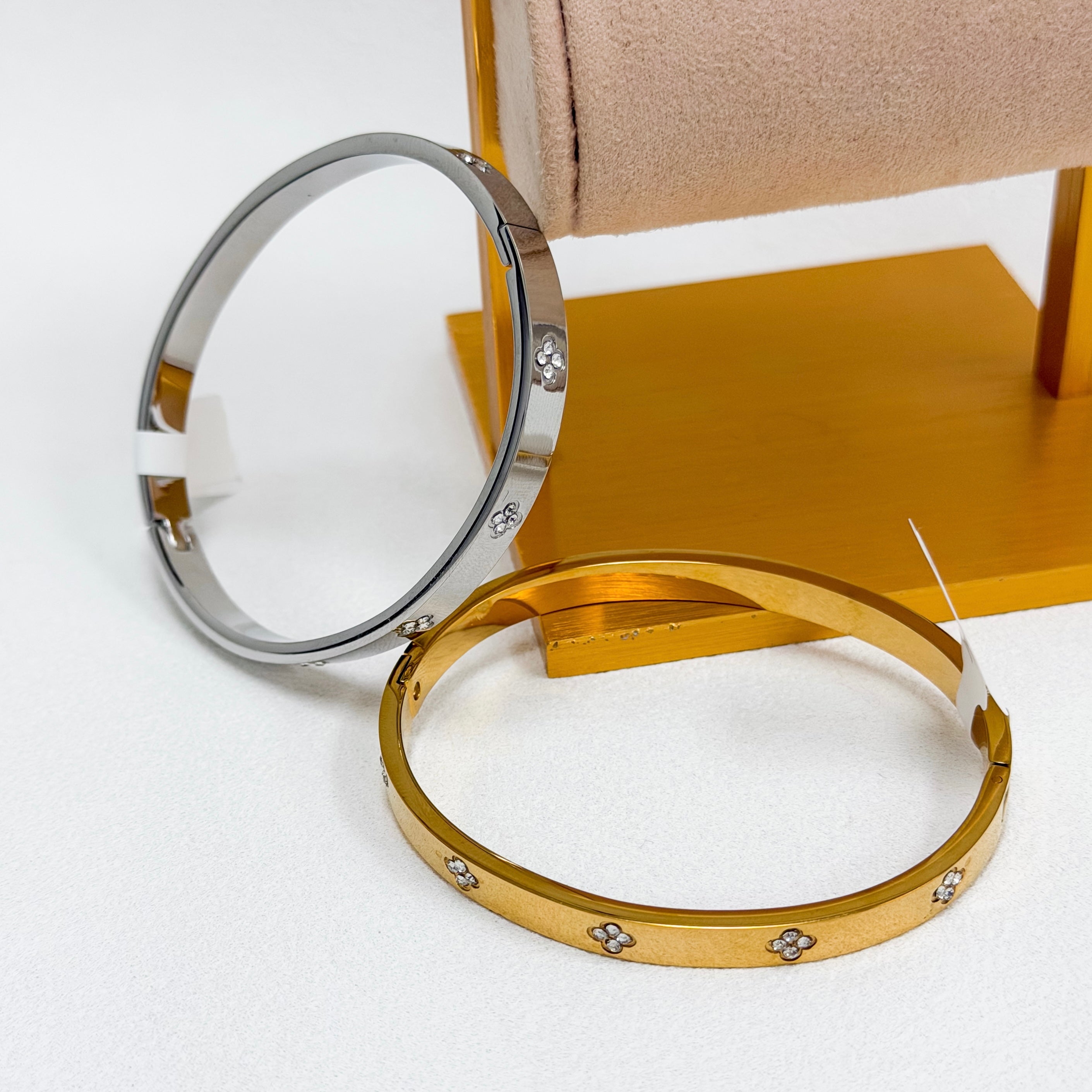 Petite Bloom Crystal Bangle