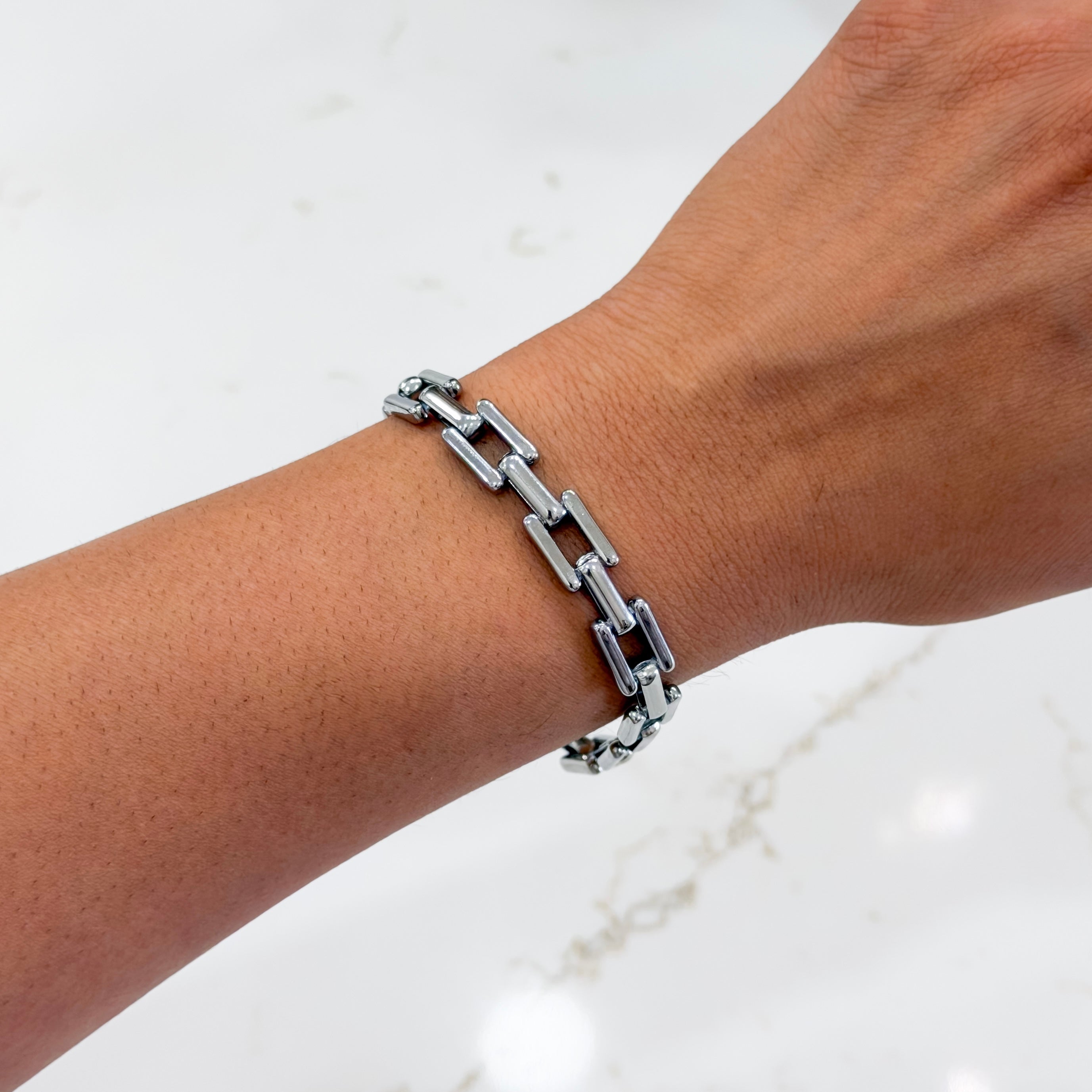 Modern Link Chain Bracelet
