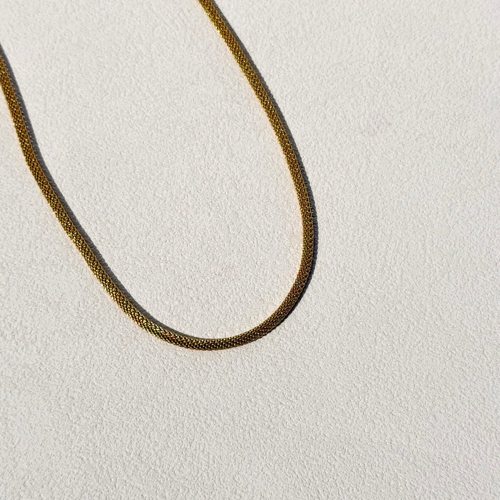 Vespera Mesh Chain Necklace