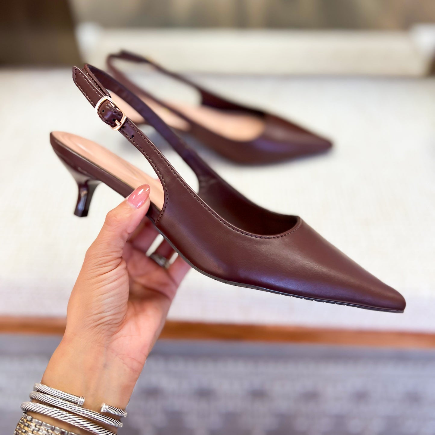 Classic Pointed-Toe Kitty Heel