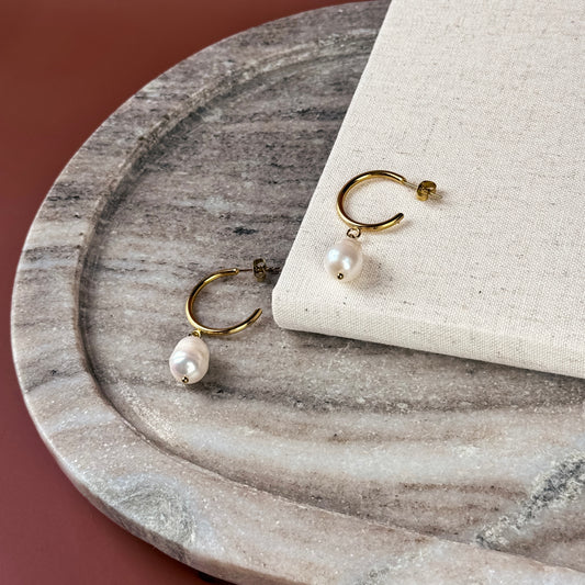 Ophelia Pearl Dangle Earring