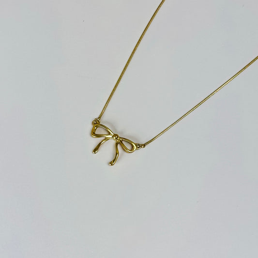 Gold Bow Pendant Necklace