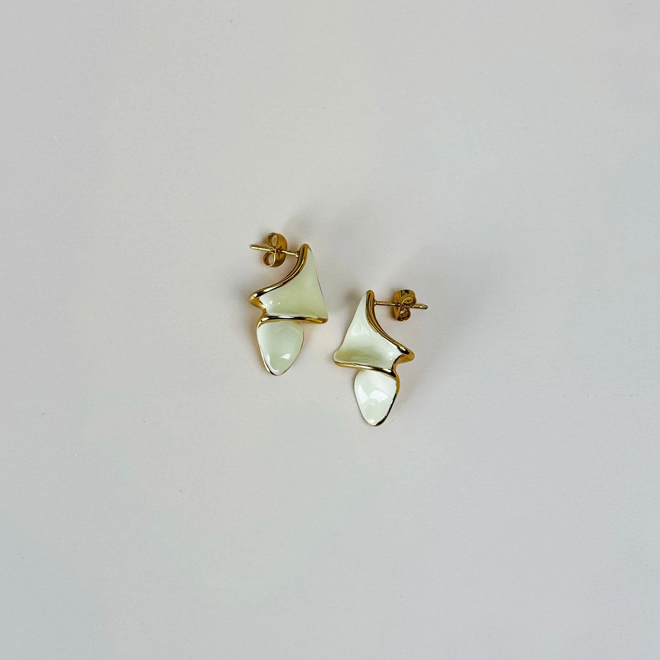 The Sway Earring
