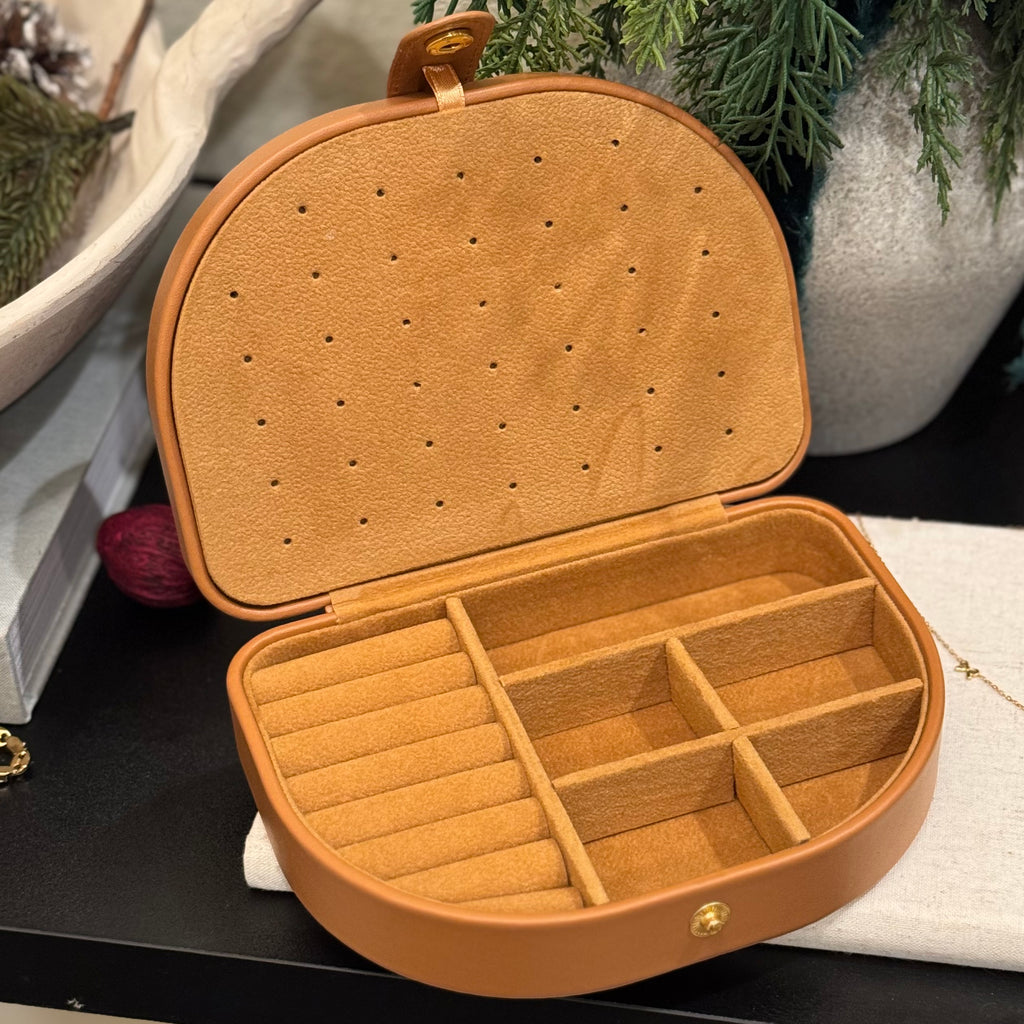 Vintage Portable Jewelry Case