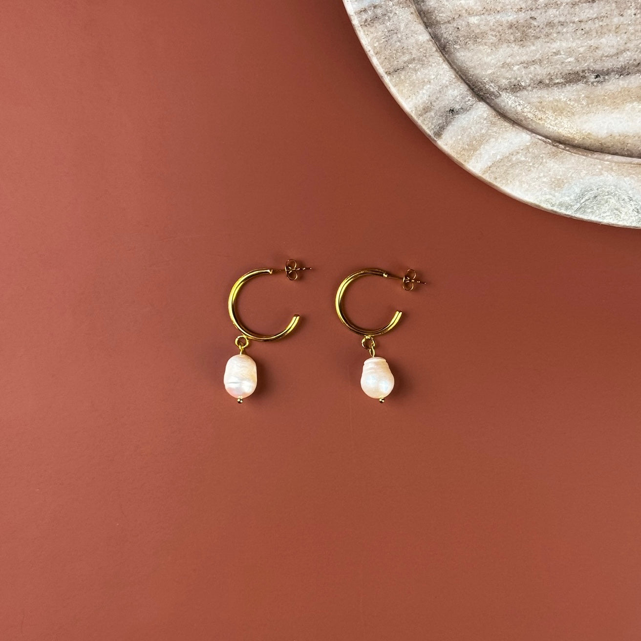 Ophelia Pearl Dangle Earring