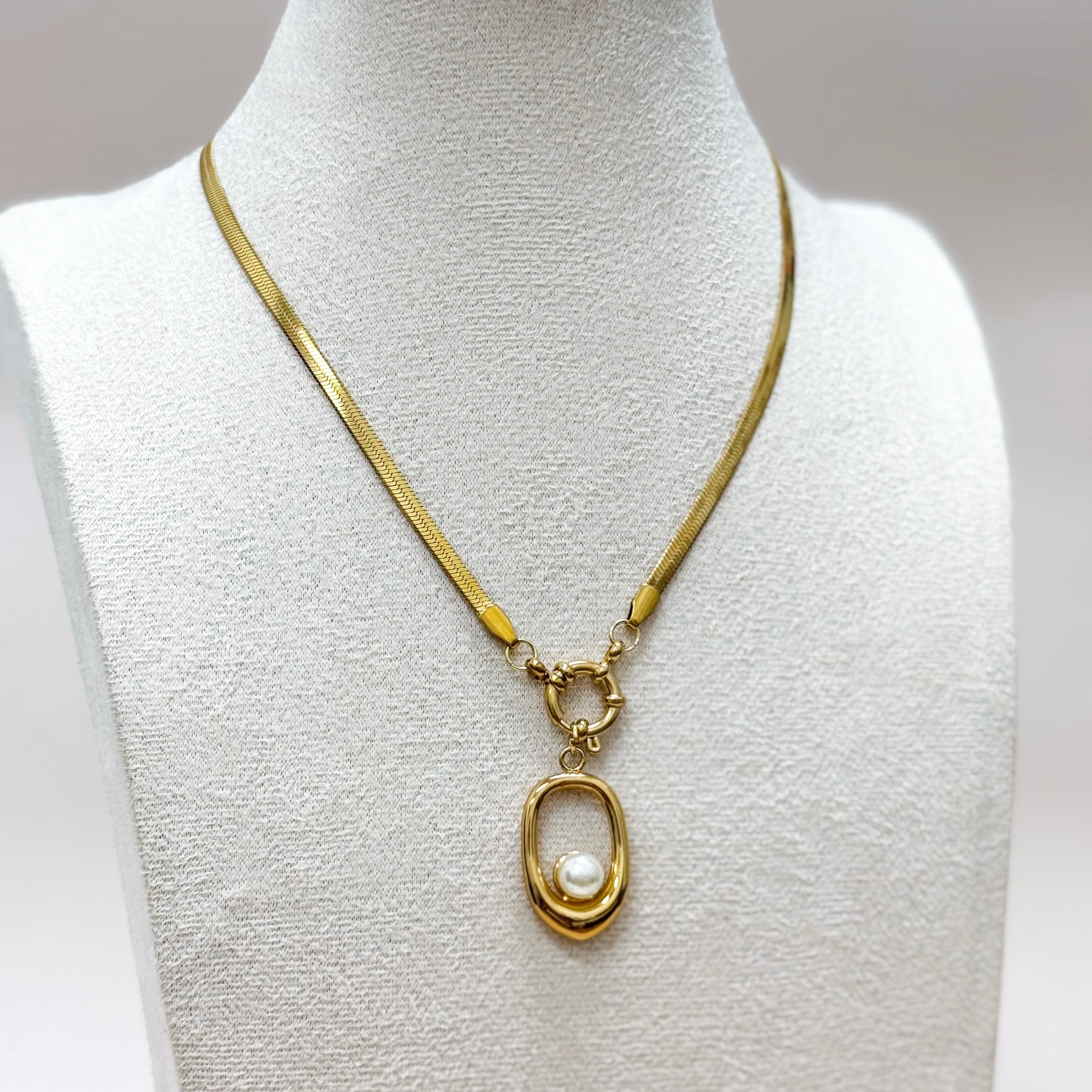 Pearl Halo Pendant Necklace