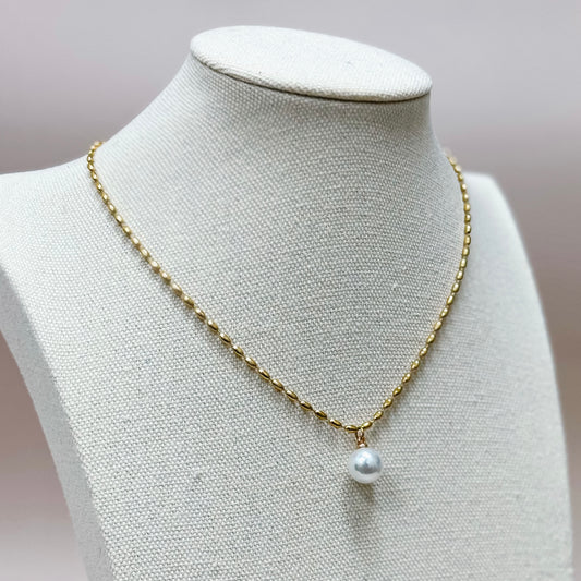 The Pearl Whisper Necklace